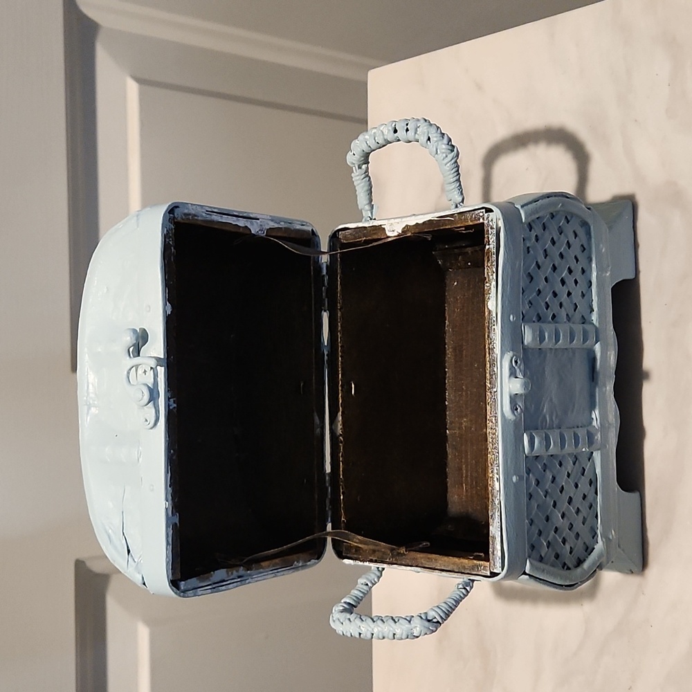 Storage box  jewelry